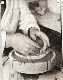 mani Alvaro